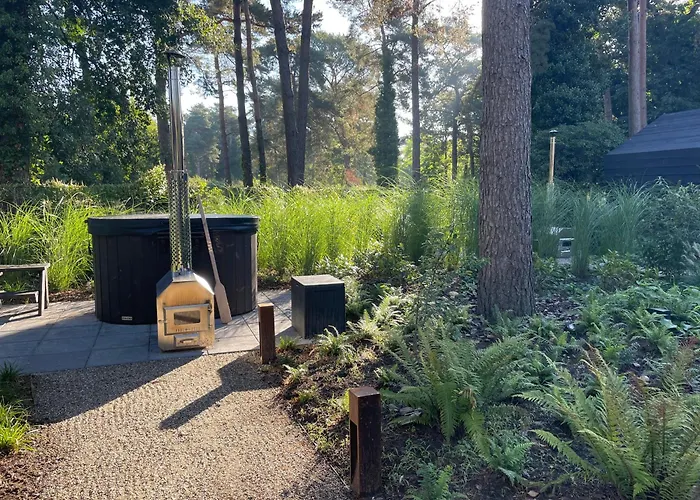 Kampinastaete Diamond Met Hottub Nyaraló Oisterwijk